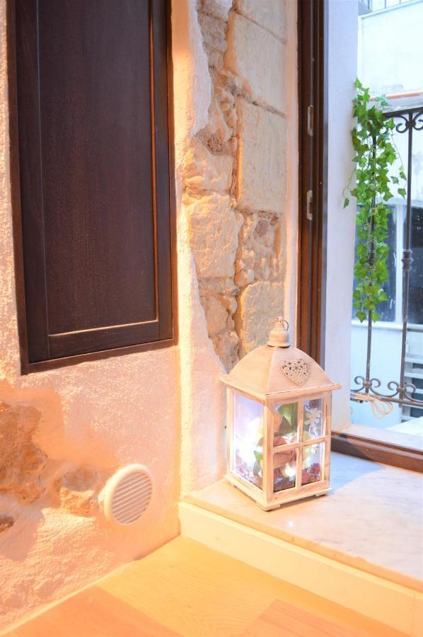 Domu 600 - Suite Mini Appartamento Cagliari Centro Storico Esterno foto